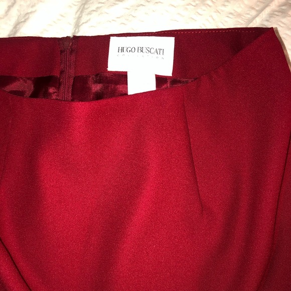 Red skirt - Picture 3 of 5